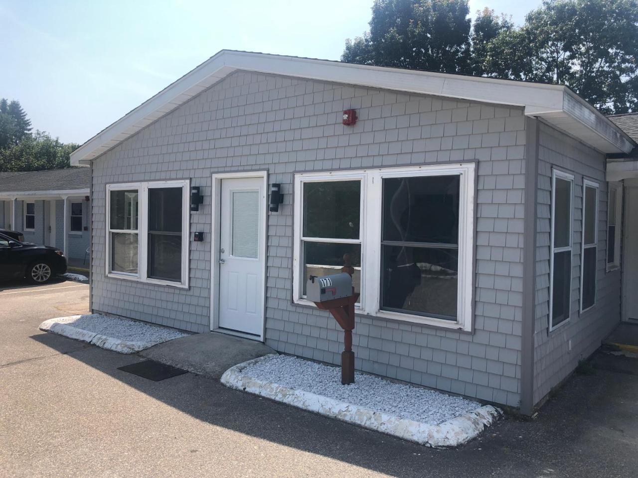The Coast Motel Westerly Exterior foto